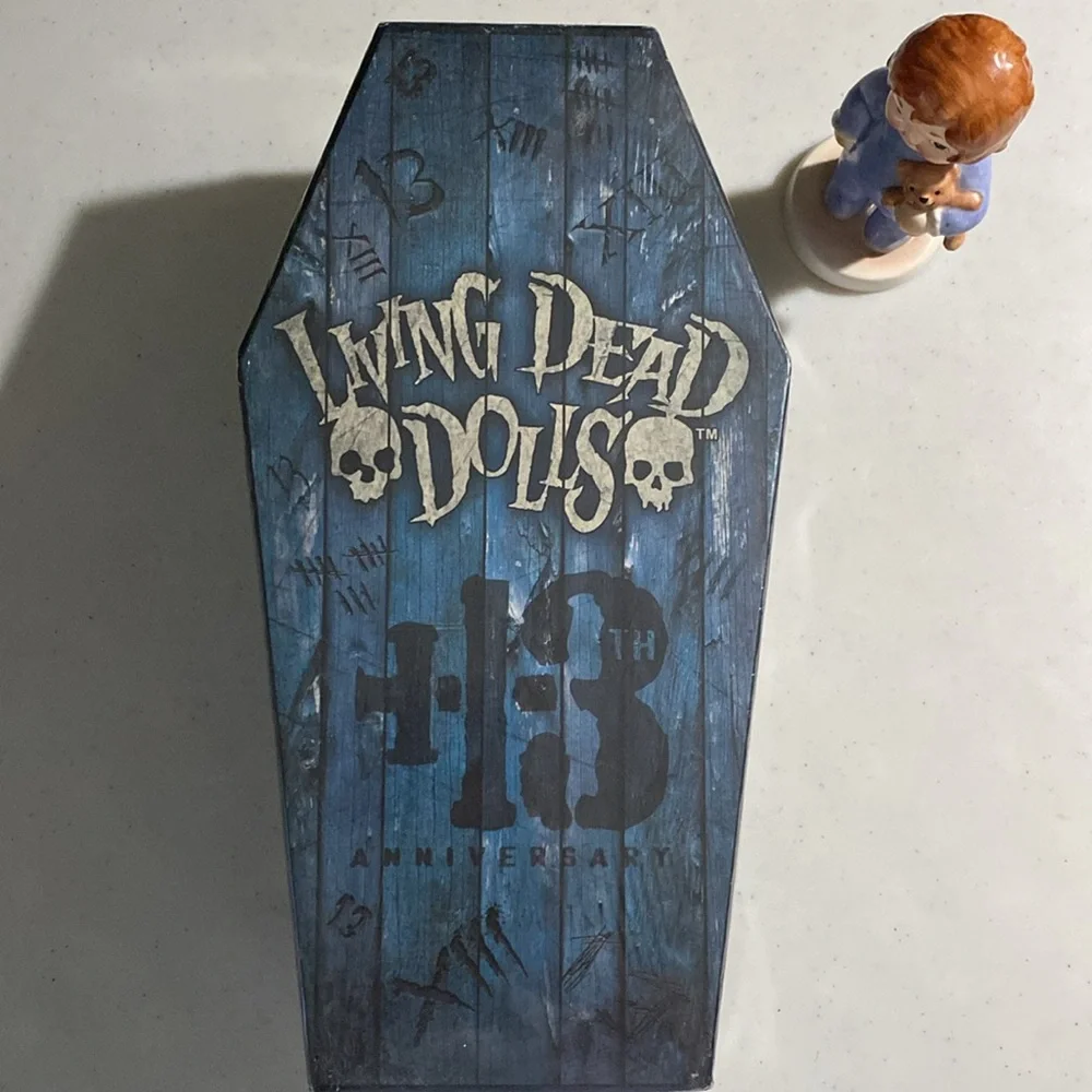 Living Dead Dolls Sunday